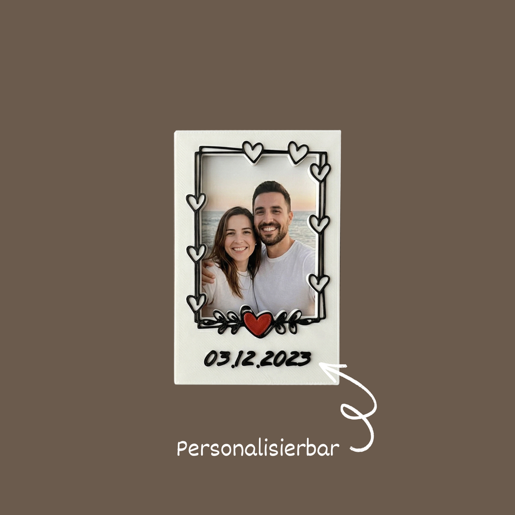 LiebesTrio - magnetischer Rahmen für Polaroid Fotos mit persönlichem Datum